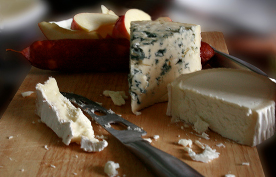 Healthy Cheese What To Buy Grass-fed Raw Milk Cheese