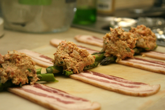bacon wrapped salmon cakes assembly