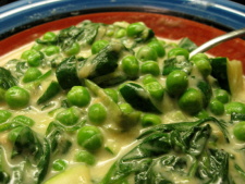 Spinach, zucchini, and peas in a creamy smoked gouda sauce. Resistance is futile.