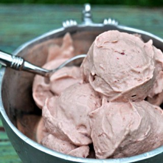 Peach Blackberry Ice Cream 2