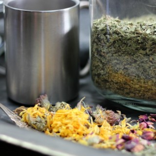 How to Customize Herbal TEA as a Daily Multi-Vitamin Mineral Supplement!